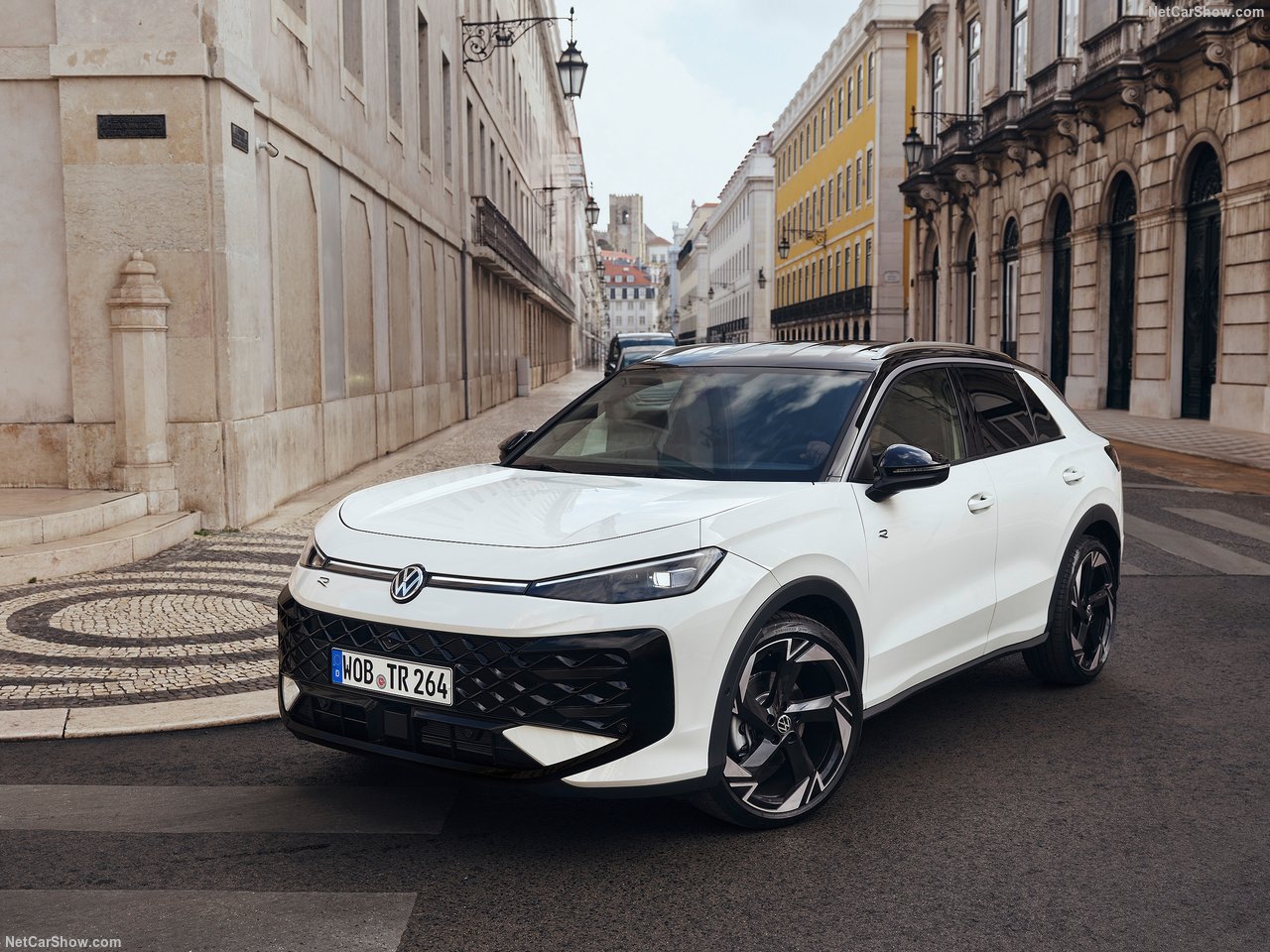 Volkswagen T-Roc Life thumbnail 2