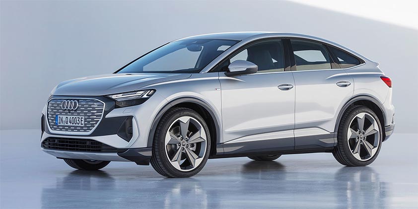 Audi Q4 e-tron Sportback S line Edition 45 e-tron thumbnail 2