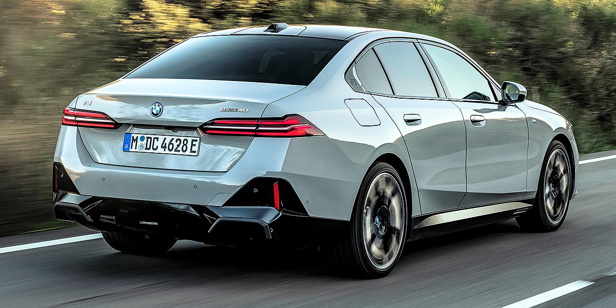 BMW i5 Sedan eDrive40 Fully Charged thumbnail 4