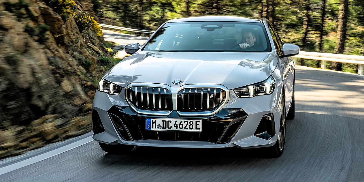 BMW i5 Sedan eDrive40 M Sport thumbnail 2