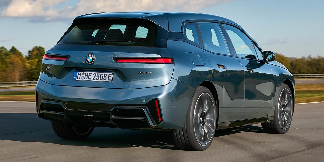 BMW iX 60 Fully Charged thumbnail 4