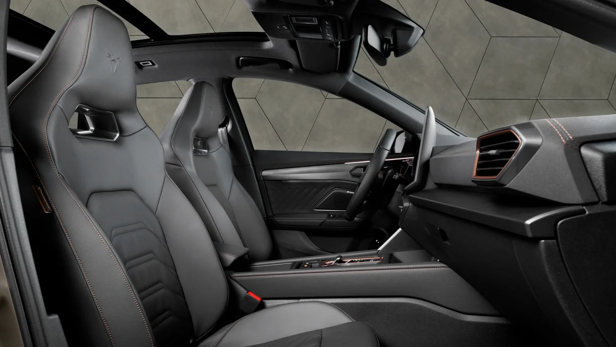 CUPRA Formentor 1.5 eTSI 150 HK DSG thumbnail 6