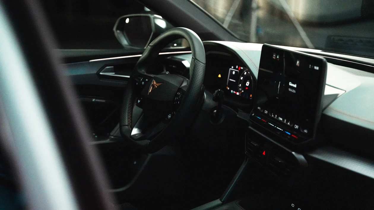CUPRA Leon Sportstourer 1.5 eTSI 150 HK DSG thumbnail 7