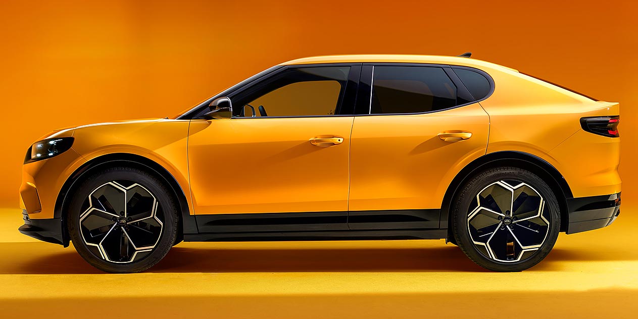 Ford Capri Premium RWD SR thumbnail 4