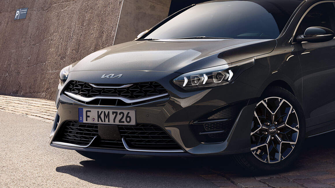 Kia ProCeed GT-Line thumbnail 2