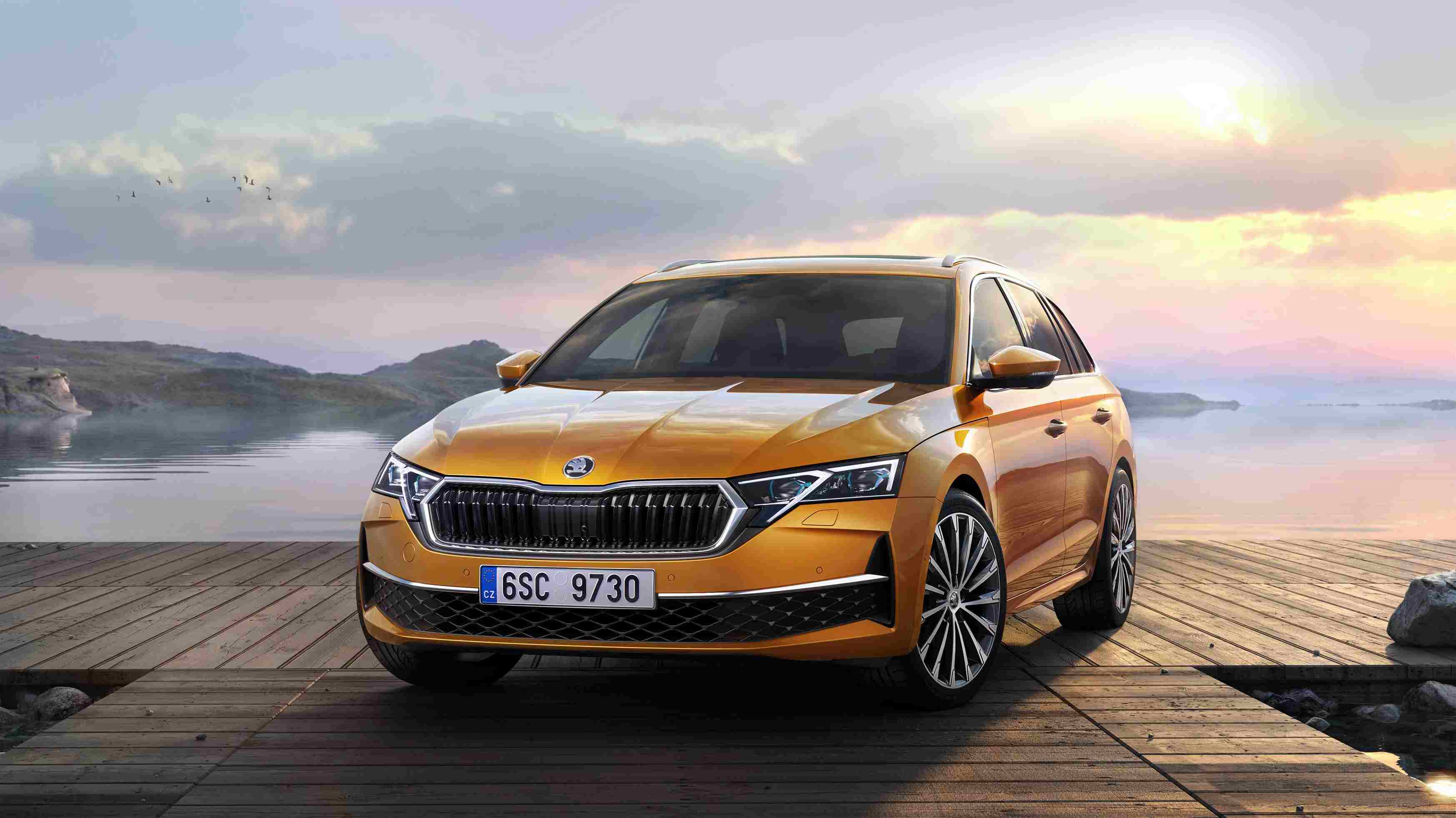 Skoda Octavia Combi Sportline thumbnail 2