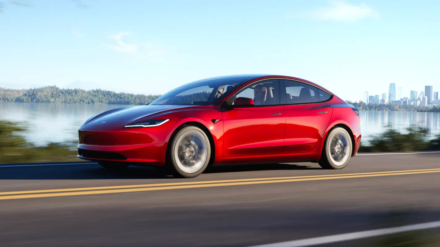Tesla Model 3 Performance thumbnail 4
