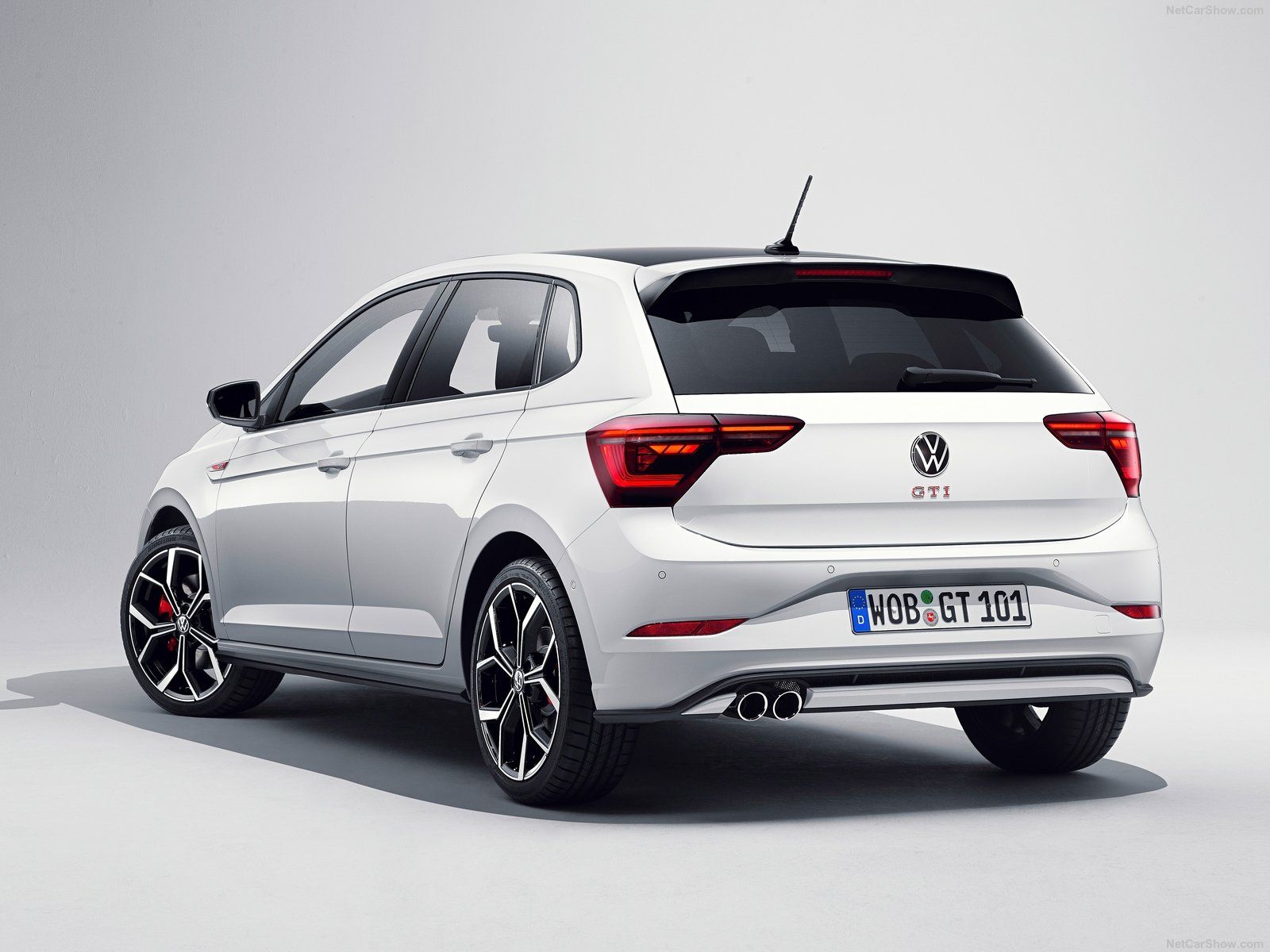 Volkswagen Polo GTI thumbnail 4