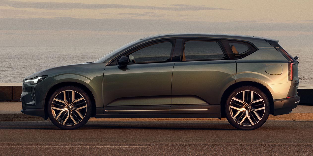 Volvo EX60 P10 AWD Plus thumbnail 3